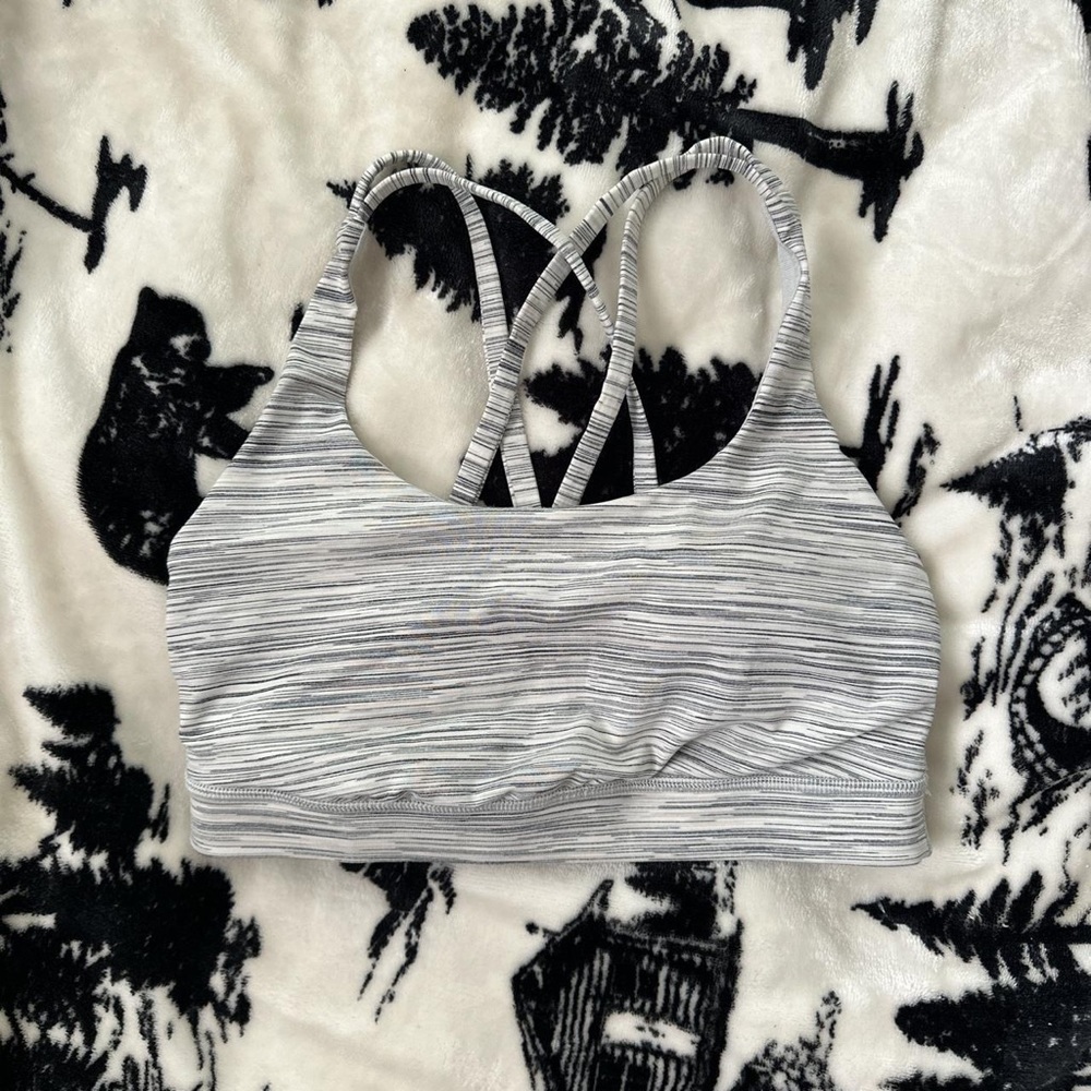 Lululemon Sports Bra size 4